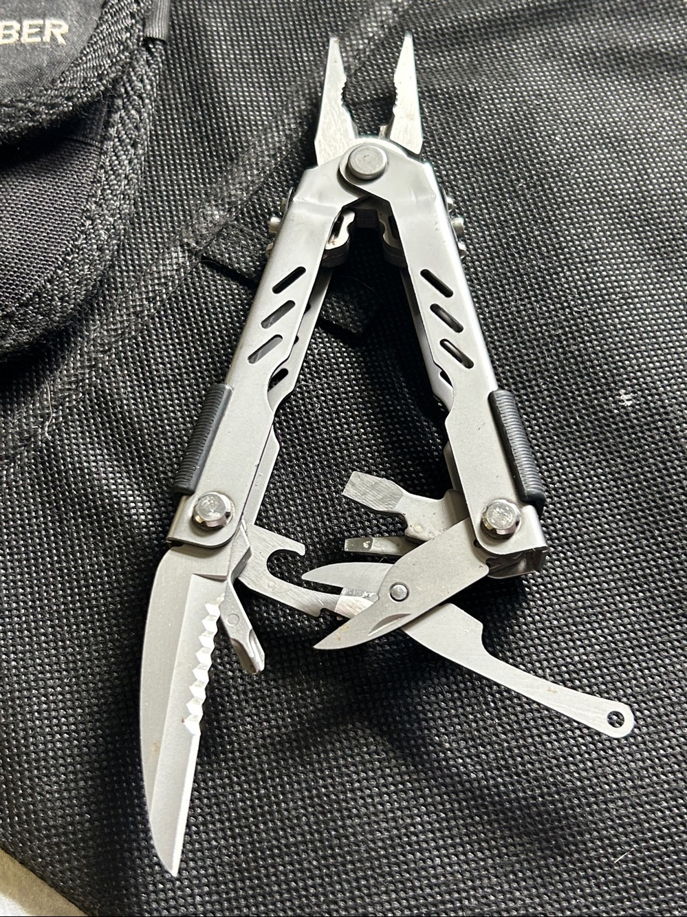 Gerber Stain/Steel MP400 Compact Sport Multi-Tool(Mint&Discontinued) - Picture 10 of 14